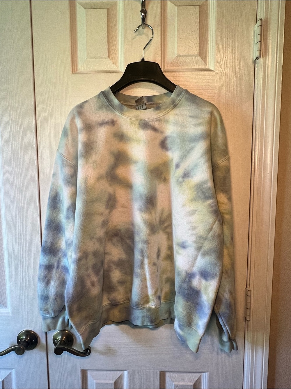Tie-Dye Crewneck Sweatshirt - Pastel Blue, Green, Chartreuse